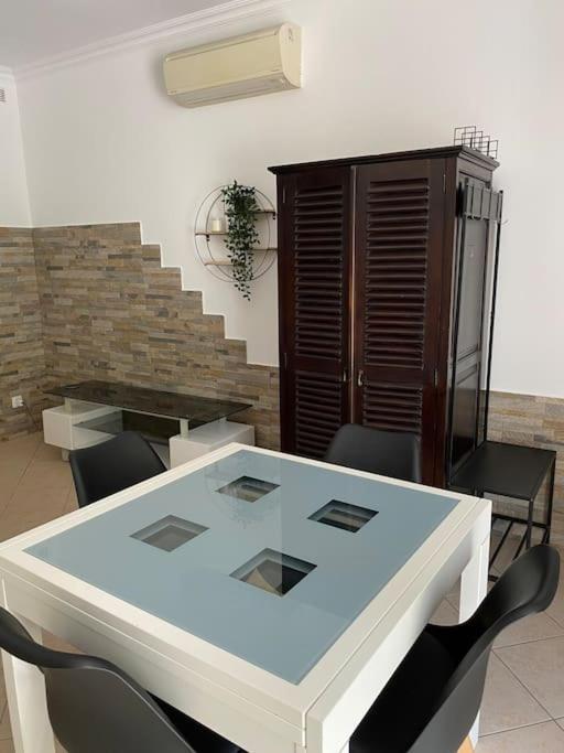 Villa Serenice - F2 Au Calme, Climatise, Wifi Et Parking Gratuit Экстерьер фото