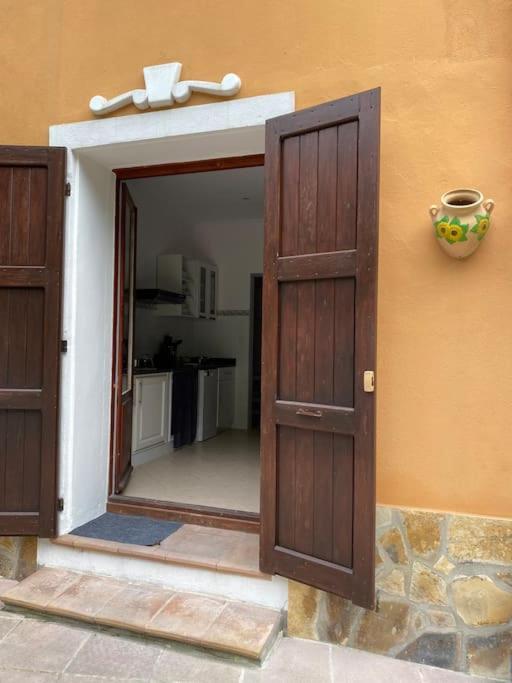 Villa Serenice - F2 Au Calme, Climatise, Wifi Et Parking Gratuit Экстерьер фото