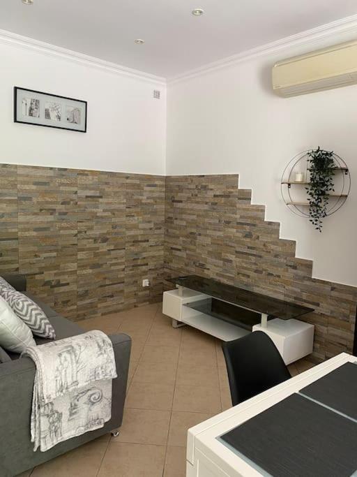 Villa Serenice - F2 Au Calme, Climatise, Wifi Et Parking Gratuit Экстерьер фото